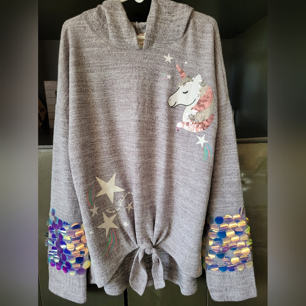 Belle du Jour girls size L unicorn and sequin sweatshirt with hoodie